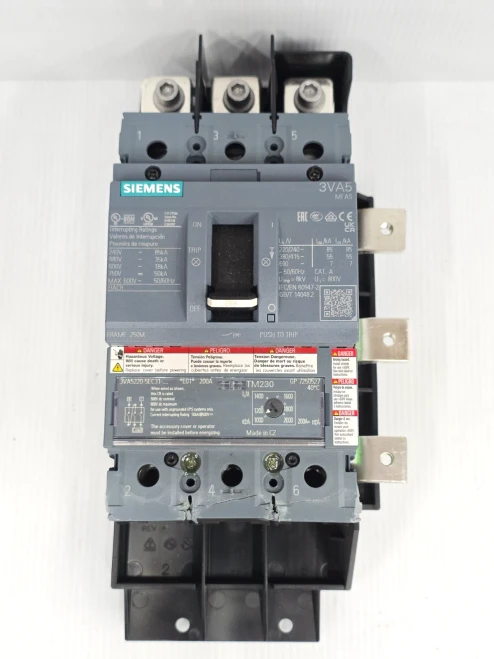 New Siemens 200 Amp Main Breaker Kit (No Hardware) 600 VAC 3P MBKVAM3200A (Flaw)