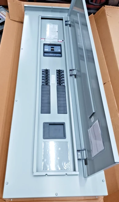 New Siemens 400 Amp P1 MAIN BREAKER Panelboard 30 Circuit 208/120 240 3R Outdoor