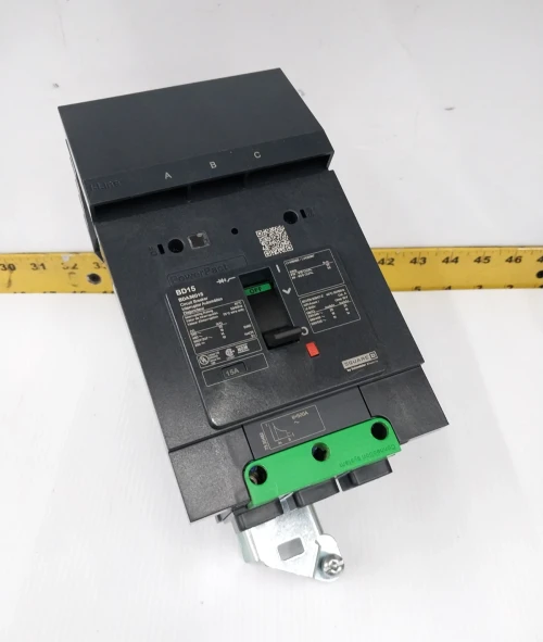 Square D 15 Amp I-Line Circuit Breaker 600Y/347 VAC / 250 VDC 3 Pole BDA36015