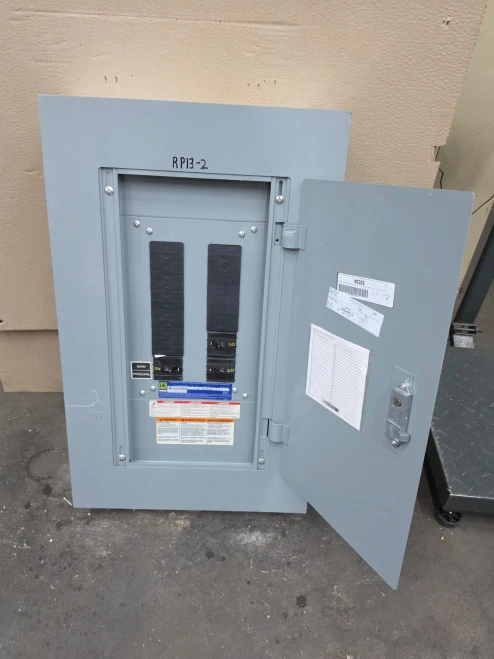 Square D 80 Amp Main Breaker NQOD Panelboard 208Y/120 VAC 3Ø/4W 30C NQ430L1C
