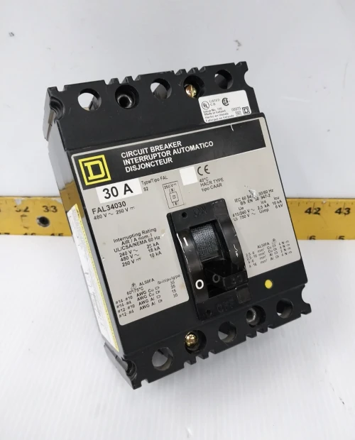 Square D 30 Amp Circuit Breaker 480 VAC / 250 VDC 3 Pole FAL34030