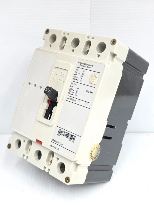 Eaton 125 Amp Circuit Breaker 600 VAC 3 Pole 65 kA FD3125 (Missing Label)