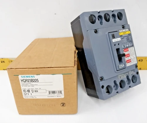 New Siemens 225 Amp Circuit Breaker 240 VAC 3 Pole HQR23B225