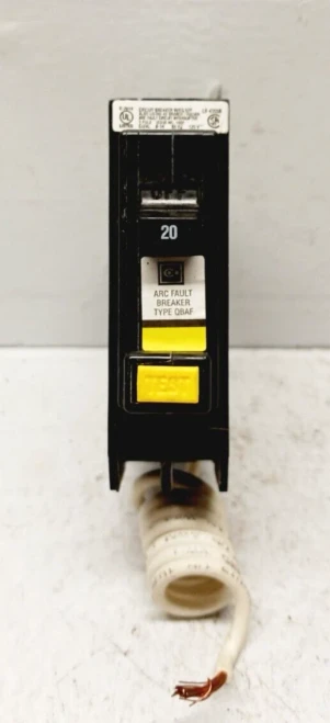 New Takeout Eaton 20 Amp Bolt-On Arc Fault Circuit Breaker 120 VAC 1P QBAF1020
