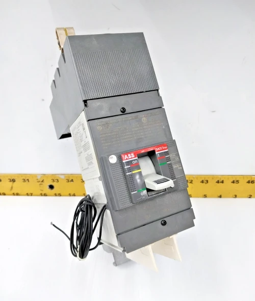 ABB 100 Amp I-Line Circuit Breaker W/ Shunt 600 VAC 3 Pole XT1NU3100AYDD00XXX