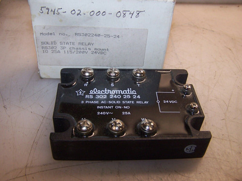 NEW Carlo Gavazzi Electromatic RS3022402524 3 Phase AC Solid State Relay 24 VDC