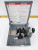 New Square D 30 Amp Non-Fusible Safety Disconnect Switch 3R 240 VAC DU221RBUP
