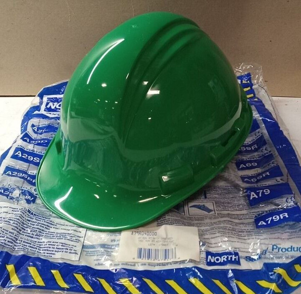 NEW NORTH DARK GREEN HARD-HAT 4 PT RATCHET ADJUSTABLE ANSI 1 CLASS E  A79R040000