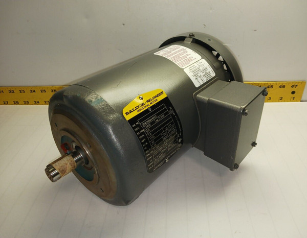 NEW BALDOR 1.5 HP IEC MOTOR 115/230/460/575 VAC 1755 RPM 3 PHASE D80C FRAME
