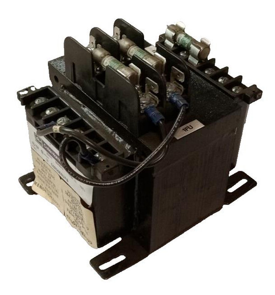 CUTLER HAMMER 250 VA CONTROL TRANSFORMER 600 VAC PRI. 250 V SEC. C0250E6UFB