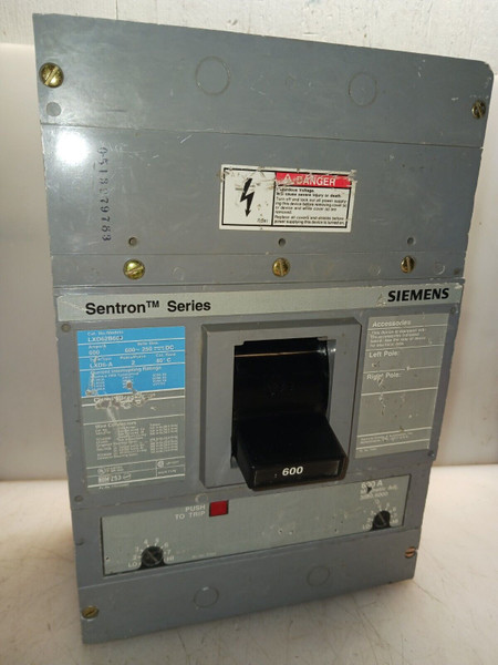 SIEMENS LXD26B600 CIRCUIT BREAKER 600 AMP 2 POLE 600 VAC 250 VDC