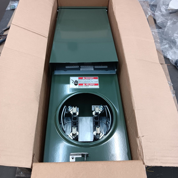 NEW EATON CHR9N9NKGSUG 125 AMP PEDESTAL POWER OUTLET PANEL RINGLESS 4-JAW