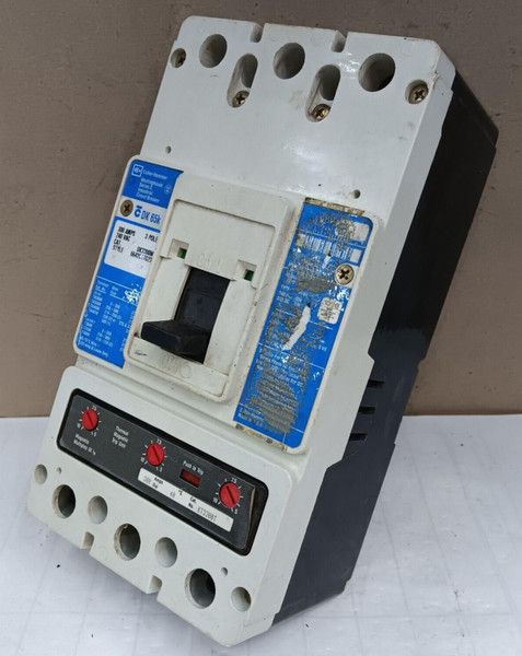 CUTLER HAMMER 300 AMP CIRCUIT BREAKER 300A TRIP 3 POLE 240 VAC DK3300W KT3300T