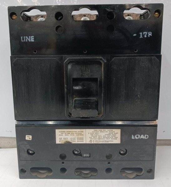 SIEMENS 400 AMP CIRCUIT BREAKER 3 POLE 600 VAC JL3-F400 W/ 200 AMP TRIP