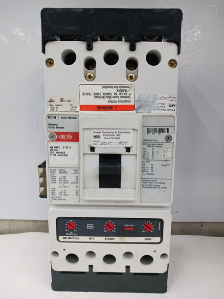 EATON 400 AMP CIRCUIT BREAKER 3 POLE 600 VAC KDB3400W W/ 400 AMP TRIP & AXILLARY