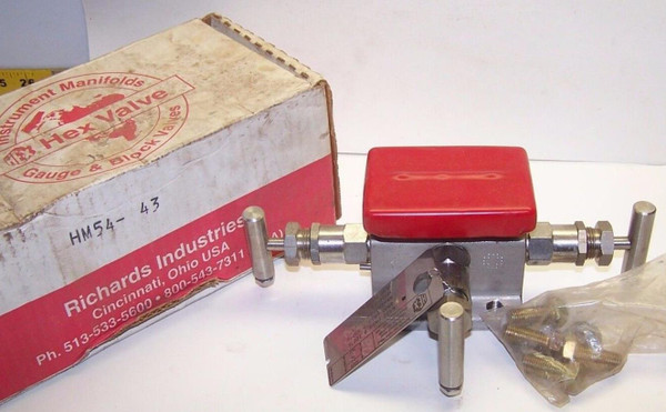 NEW RICHARDS INDUSTRIES HEX STAINLESS STEEL VALVE  HM54-43 NEW RICHARDS INDUSTRIES HEX STAINLESS STEEL VALVE  HM54-43