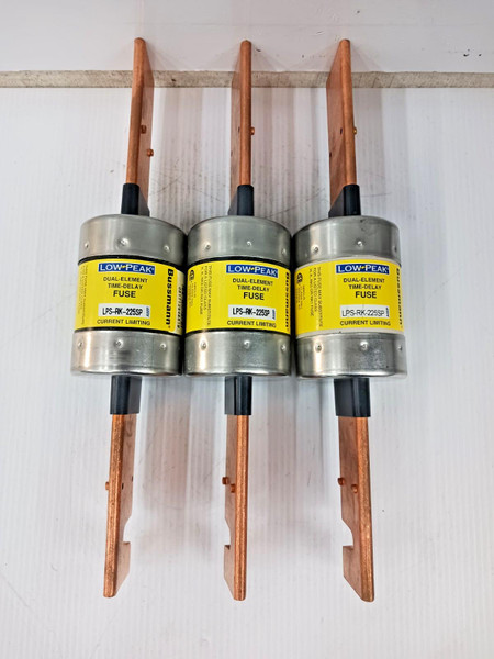 Lot Of 3) Bussmann Low Peak 225A Dual-Element Time-Delay RK1 Fuse LPS-RK-225SP