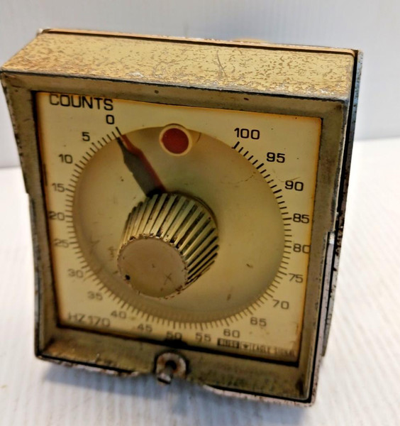 Eagle Signal HZ170A6 Cycle Timer Counter 115 Vac *New Old Stock* Has Shelf Wear*