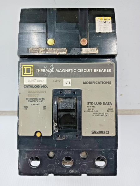 Square D 225 Amp Thermal-Magnetic Circuit Breaker 3 Pole 240 VAC Q232225H *Flaw* Square D 225 Amp Thermal-Magnetic Circuit Breaker 3 Pole 240 VAC Q232225H *Flaw*