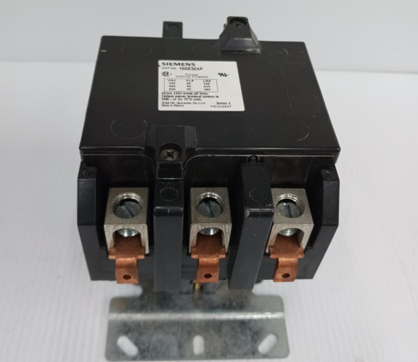 New Siemens 90 amp Definite Purpose Contactor 120 Vac Coil 240/480/600 Vac