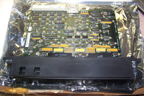 Recon GE Fanuc Bus Transmitter IC697BEM713D / 44A730318-001R00/0 / 44A730317-G01