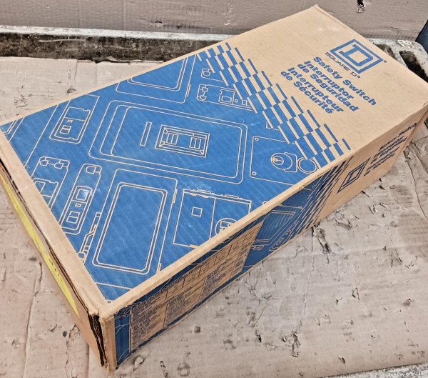 New Square D H323N Fusible Safety Switch 100 Amp 240 Vac 3P 4W