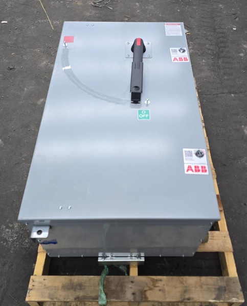 New GE ABB 400 Amp Reliagear Fusible Busway Plug 600 VAC 3 Phase RG4640TRPI