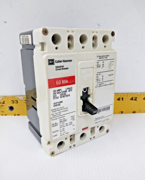Cutler-Hammmer 100 Amp Circuit Breaker 240 VAC / 125 VDC 3 Pole  ED3100