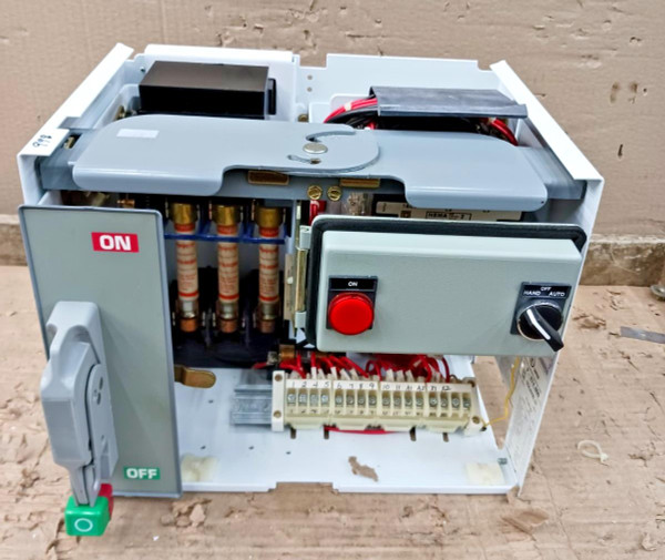 Square D Size 2 Fusible Model 6  Mcc Bucket 8536SDO1H30S Contacts 99% Good 12"