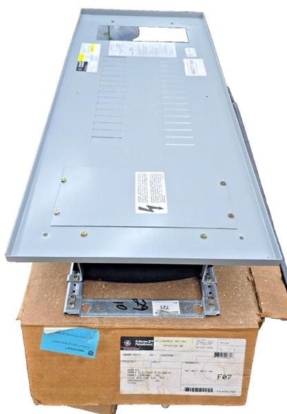 New GE 225 Amp Panelboard Interior 480Y/277 VAC 3Ø 4 Wire 30 Circuit  AEU3302RCX