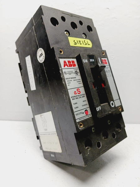 ABB UXAB-727131-R 30 AMP CIRCUIT BREAKER 3 POLE 240 VAC 250 VDC