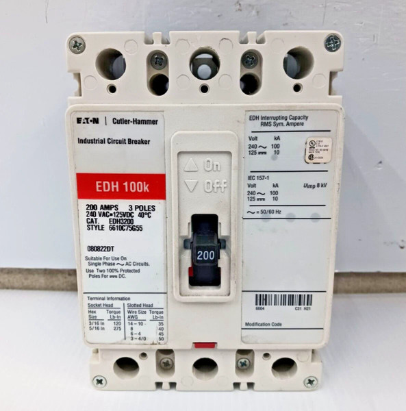 CUTLER HAMMER 200 AMP CIRCUIT BREAKER 3 POLE 240 VAC 100kA EDH3200