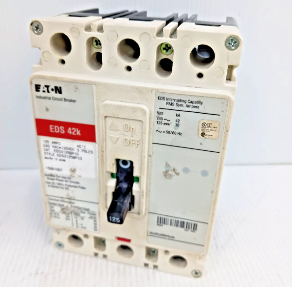 Eaton 125 Amp Circuit Breaker 3 Pole 240 VAC / 125 VDC EDS3125BP10 *Fair Cond