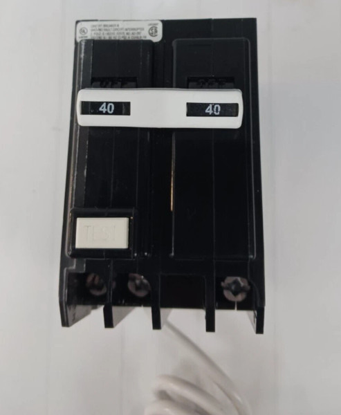 Eaton 40 Amp GFCI Plug-In/On Circuit Breaker 120/240 VAC 2 Pole 10kA GFTCB240
