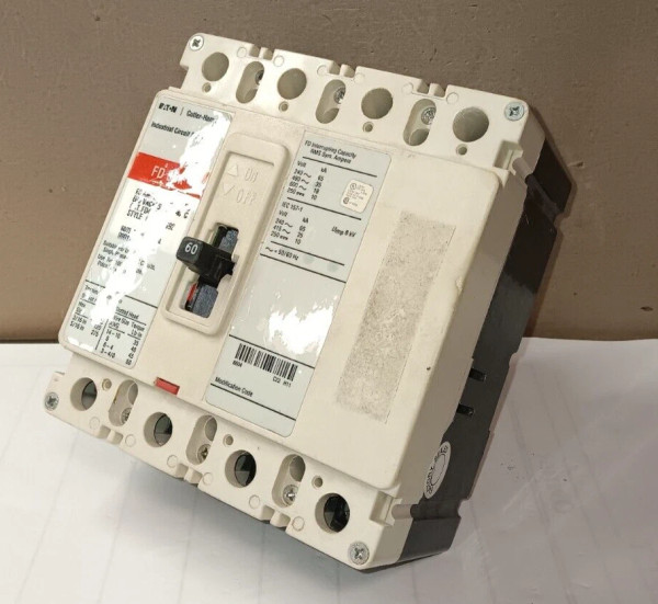 EATON FD4060E 60 AMP CIRCUIT BREAKER 4 POLE 600 VAC 250 VDC 65kA @ 240V