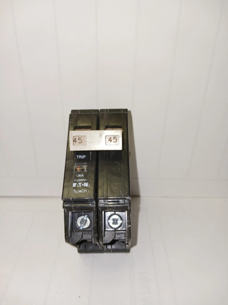 EATON 45 AMP CIRCUIT BREAKER 2 POLE 120/240 CHF245