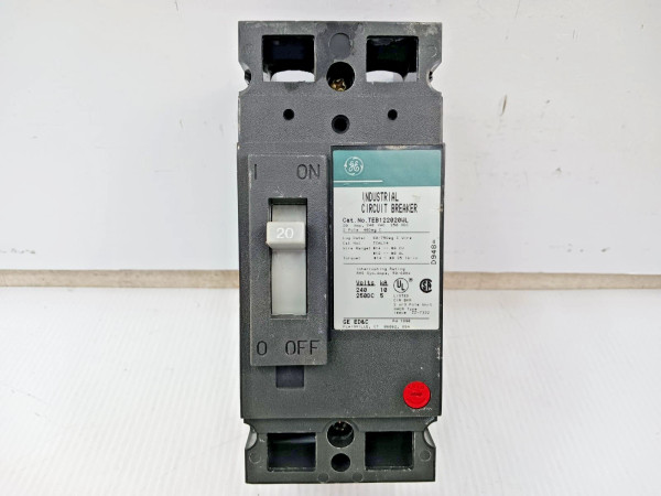 GE 20 Amp Industrial Circuit Breaker 2 Pole 240 VAC / 250 VDC 10kA TEB122020WL