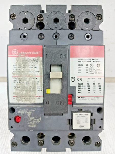 GE 100 Amp Circuit Breaker 3 Pole 600 VAC 65kA SELA36AT0100 W/ 90 Amp Trip Plug