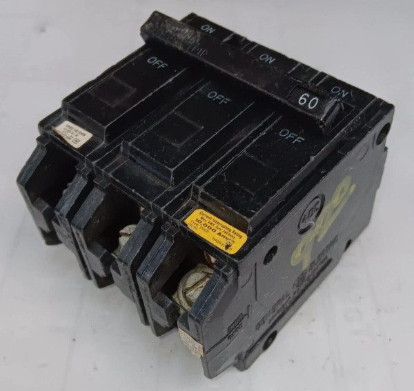 GE 60 AMP BOLT-ON CIRCUIT BREAKER 3 POLE 240 VAC THQB32060