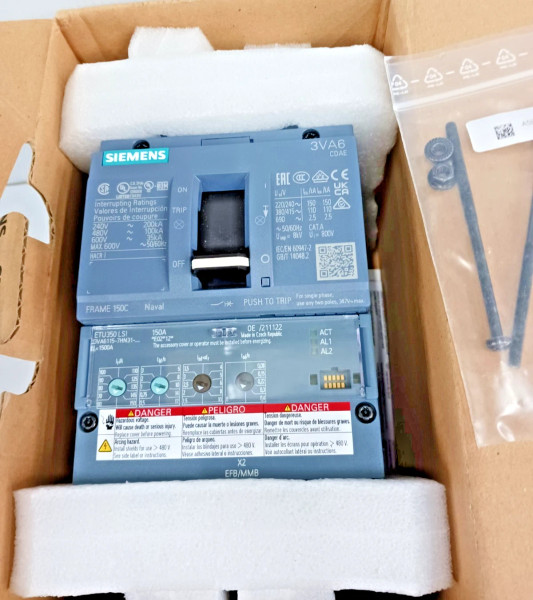 New Siemens 150 Amp Circuit Breaker 3VA6115-7HN31-0AA0 3 Pole 480 / 600 Vac