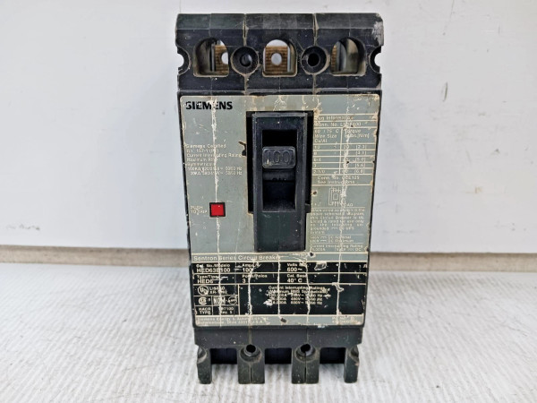 Siemens ITE Sentron 100 Amp Circuit Breaker 3 Pole 600 VAC 30kA HED63B100 (Flaw)
