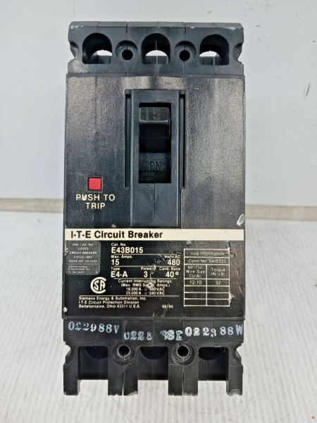 Siemens ITE 15 Amp Circuit Breaker 3 Pole 480 VAC 18kA E43B015 *Chipped*