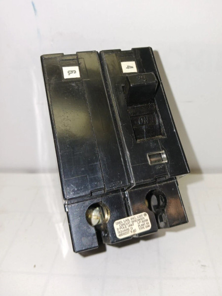 SQUARE D 20 AMP CIRCUIT BREAKER 2 POLE 480Y/277 PLUG IN EH24020