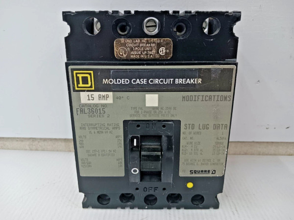 SQUARE D 15 AMP MOLDED CASE CIRCUIT BREAKER 3 POLE 600 VAC FAL36015