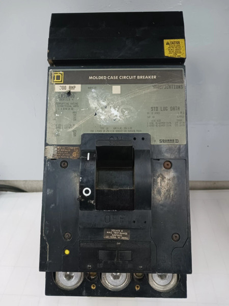 Square D 300 Amp Molded Case Circuit Breaker 3 Pole 600 VAC LA36300 (Flaw)