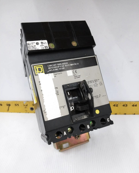 Square D 30 Amp I-Line Circuit Breaker 240/480 VAC 3 Pole FC34030