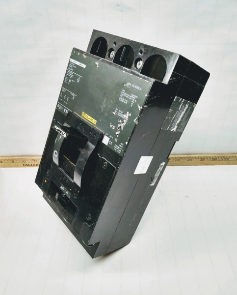SQUARE D 400 AMP CIRCUIT BREAKER 600 VAC / 250 VDC 3 POLE LAL36400