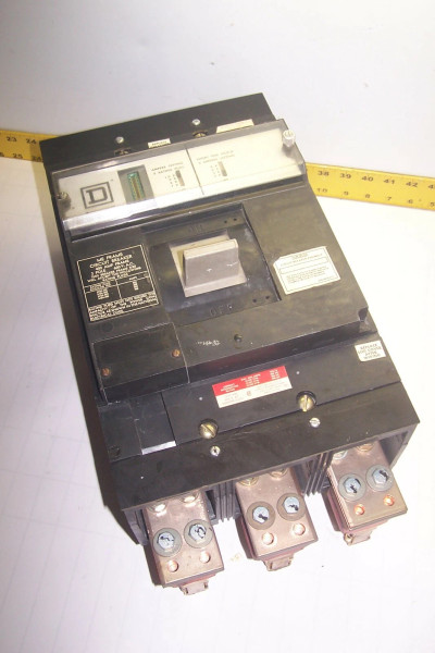 SQUARE D 400 AMP CIRCUIT BREAKER 600 VAC 3 POLE SHORT TIME MEF436