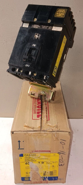 SQUARE D FA34040 40 AMP I-LINE CIRCUIT BREAKER 3 POLE 480 VAC