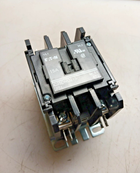 NEW EATON C25DND215 DP CONTACTOR 15 AMP 2 POLE 24 VAC COIL 2 HP